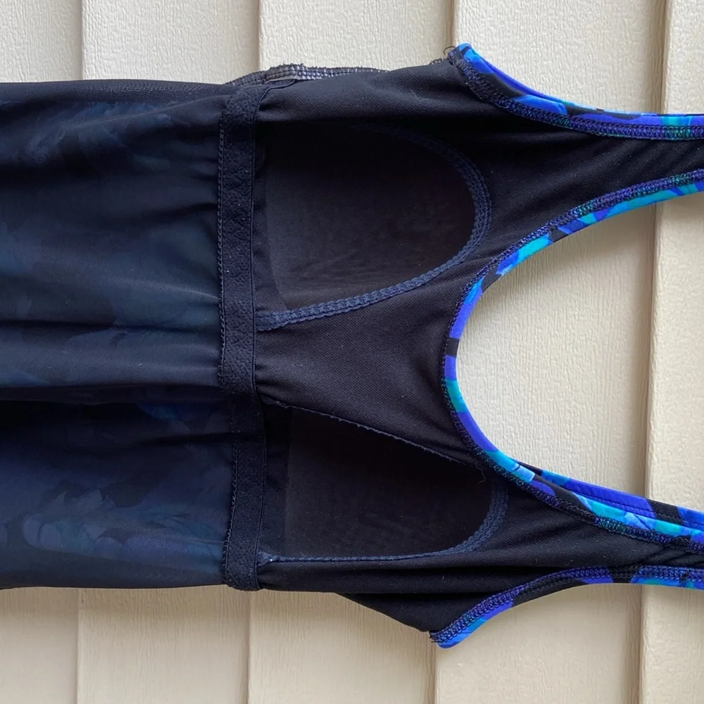 🩱Women’s Swimsuit Sz-XL Blue Floral-Tags Removed, Signs of Wear/Wash- Very Clean